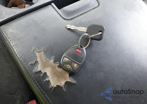 2010 Chevrolet Silverado 1500 Lt z USA, uszkodzony, nr VIN 1GCSKSE20AZ193935